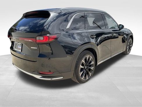 Certified 2024 MAZDA CX-90 Plug-In Hybrid w/ Premium Pkg AWD/4WD image 5