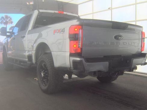 Used 2023 Ford F250 XL w/ STX Appearance Package AWD/4WD image 5