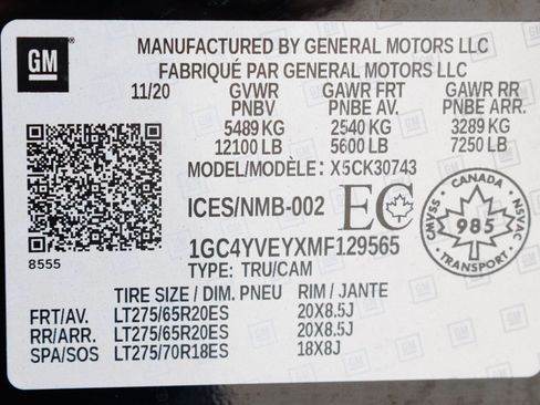 Used 2021 Chevrolet Silverado 3500 High Country w/ Z71 Off-Road Package image 13