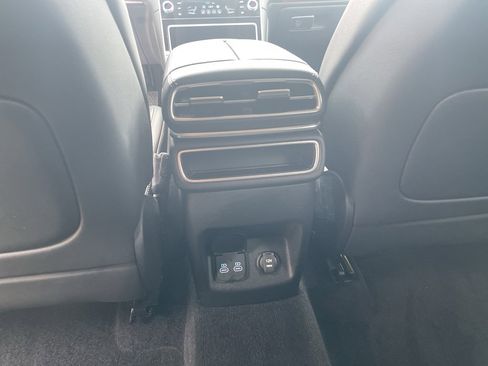 Used 2025 Genesis GV80 2.5T Standard image 31