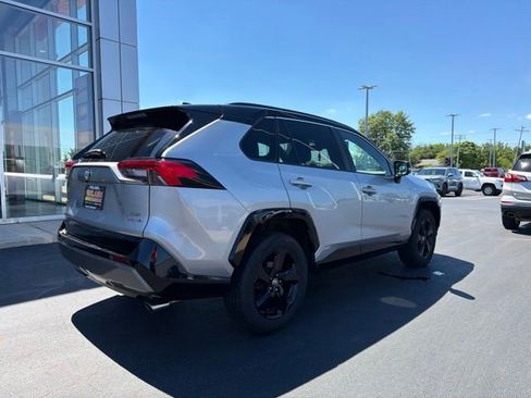 Used 2021 Toyota RAV4 XSE w/ XSE Grade Weather Package AWD/4WD image 7