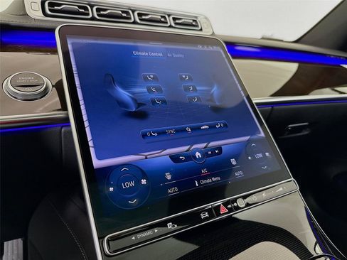 Used 2023 Mercedes-Benz S 500 4MATIC image 14