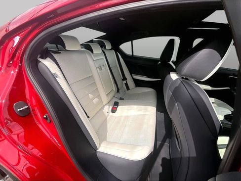 Used 2022 Lexus IS 350 F Sport RWD image 18