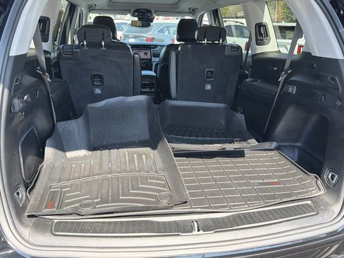 Used 2022 Jeep Grand Cherokee L Limited image 16