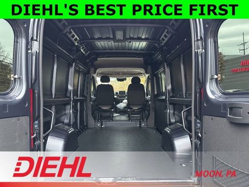 New 2026 RAM ProMaster 1500 w/ Quick Order Package 22G SLT image 11