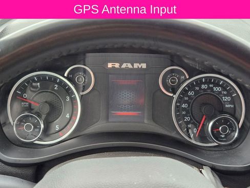 Used 2024 RAM 2500 Big Horn AWD/4WD image 9