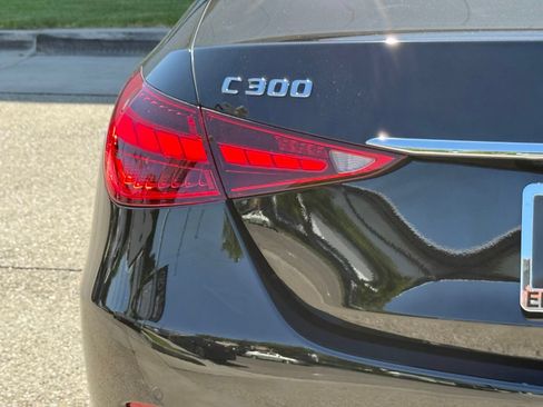 Used 2025 Mercedes-Benz C 300 Sedan image 10