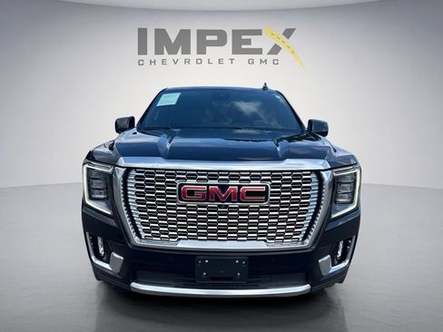 Used 2023 GMC Yukon XL Denali w/ Denali Reserve Package AWD/4WD image 8