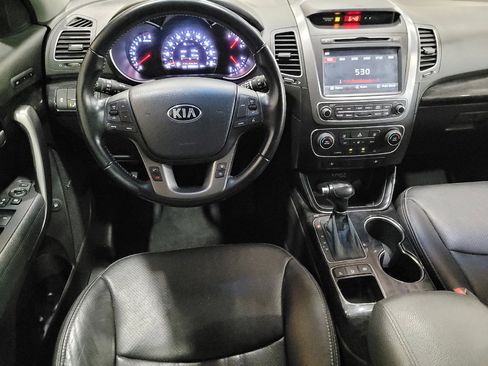 Used 2014 Kia Sorento EX w/ EX V6 Touring Package AWD/4WD image 22