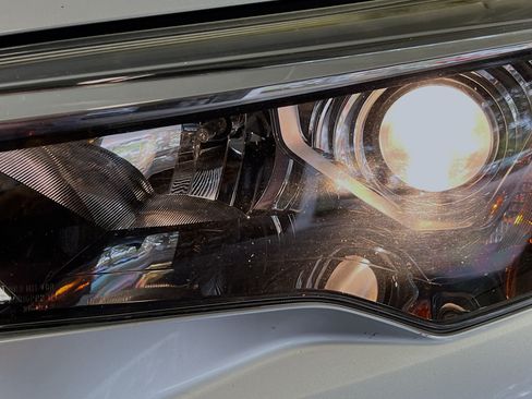 Used 2018 Toyota 4Runner Limited AWD/4WD image 12