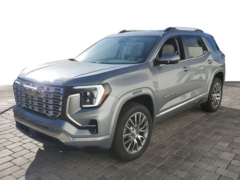 New 2026 GMC Terrain Denali image 3