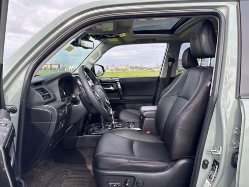 Used 2023 Toyota 4Runner TRD Off-Road Premium w/ Off Road Premium Plus Package image 16