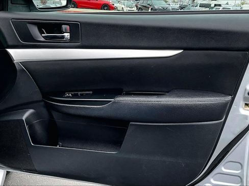Used 2012 Subaru Legacy 2.5i Premium w/ All-Weather Pkg image 25