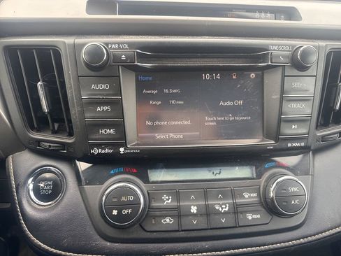 Used 2018 Toyota RAV4 Adventure w/ Cold Weather Package image 10