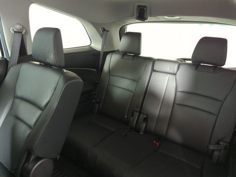 Certified 2022 Honda Pilot Special Edition image 34