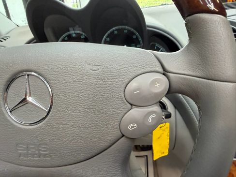 Used 2005 Mercedes-Benz SL 500 image 26