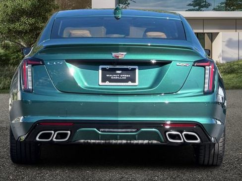 New 2026 Cadillac CT5 V RWD image 5
