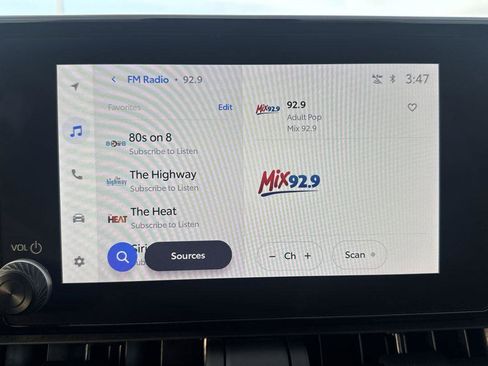 Used 2024 Toyota RAV4 XLE image 16