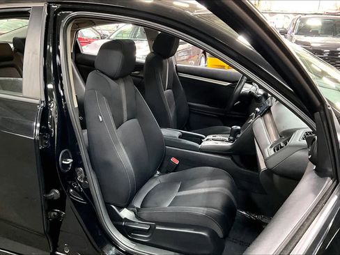 Used 2021 Honda Civic EX image 9