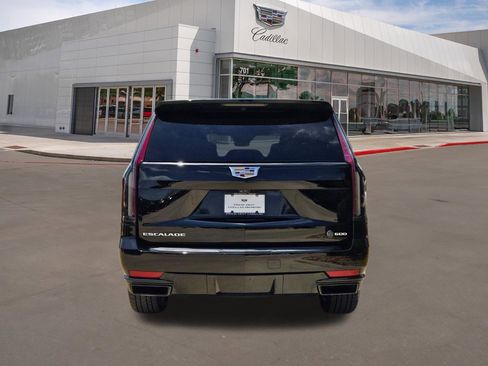 Used 2021 Cadillac Escalade Sport w/ Driver Assist Tech Package AWD/4WD image 5