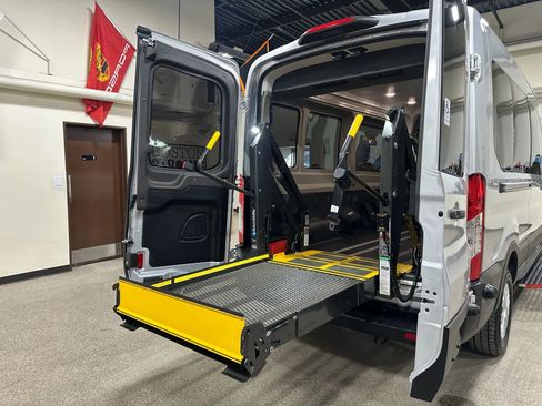 Used 2019 Ford Transit 250 148 Medium Roof image 50