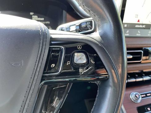 Used 2022 Lincoln Aviator Reserve RWD image 28