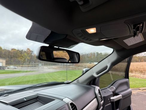 Used 2021 Ford F250 Lariat image 27