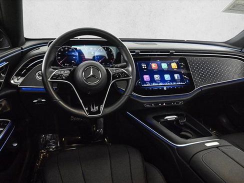 Used 2025 Mercedes-Benz E 350 4MATIC Sedan w/ Driver Assistance Package image 20