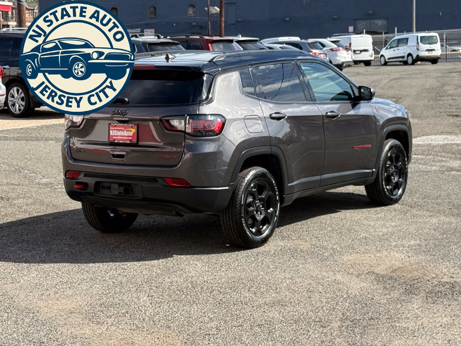 Used 2023 Jeep Compass Trailhawk w/ Trailhawk Elite Group AWD/4WD image 14