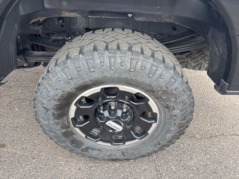 Used 2025 Ford F350 Platinum w/ Tremor Off-Road Package AWD/4WD image 7