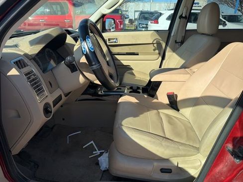Used 2010 Ford Escape Limited image 18