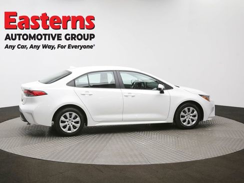 Used 2024 Toyota Corolla LE image 42