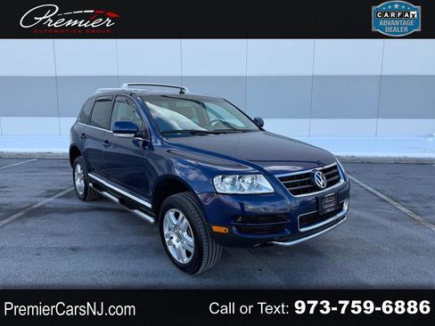 Used 2004 Volkswagen Touareg V8 image 1