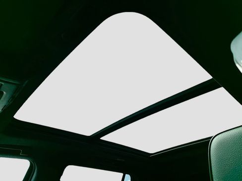 Used 2022 GMC Yukon Denali w/ Denali Ultimate Package image 20