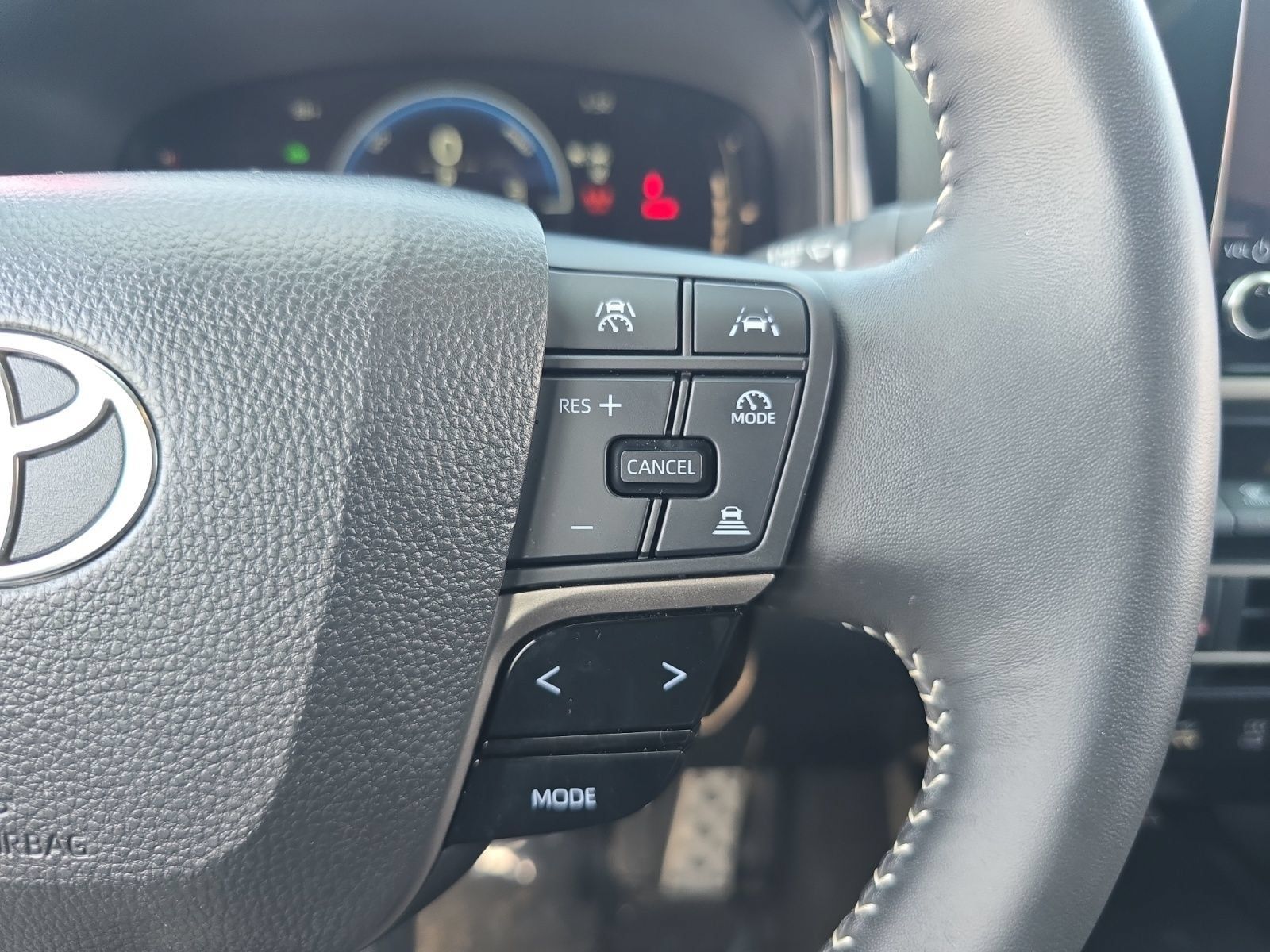 Certified 2025 Toyota Camry SE w/ Convenience Package FWD image 22