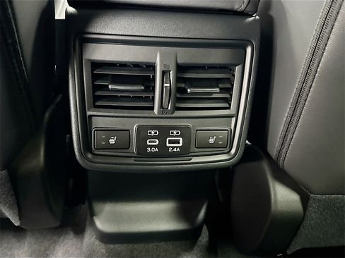 New 2026 Subaru Outback Limited image 25