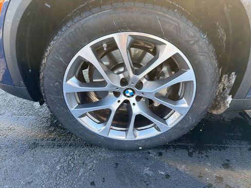 Used 2022 BMW X5 xDrive40i w/ Premium Package image 10