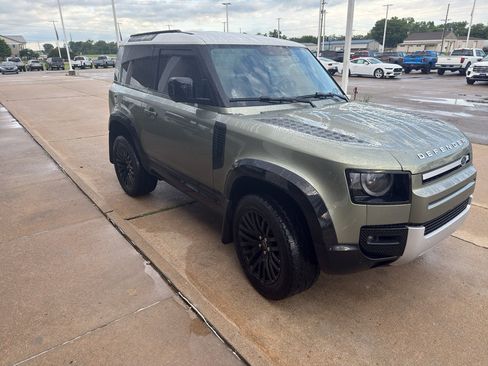 Used 2023 Land Rover Defender 90 S AWD/4WD image 5