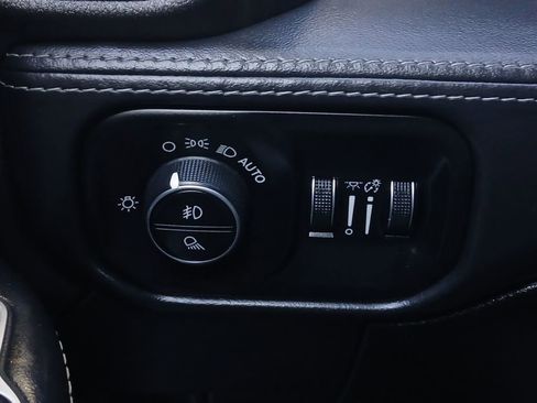 Used 2021 RAM 2500 Limited image 12