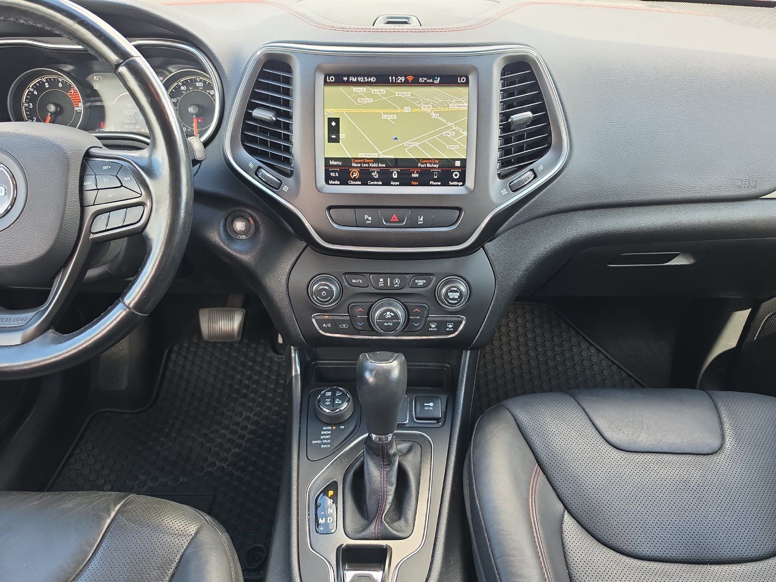 Used 2021 Jeep Cherokee Trailhawk w/ Sun, Sound & Nav Group AWD/4WD image 11