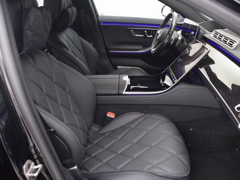 New 2026 Mercedes-Benz Maybach S 680 4MATIC image 16