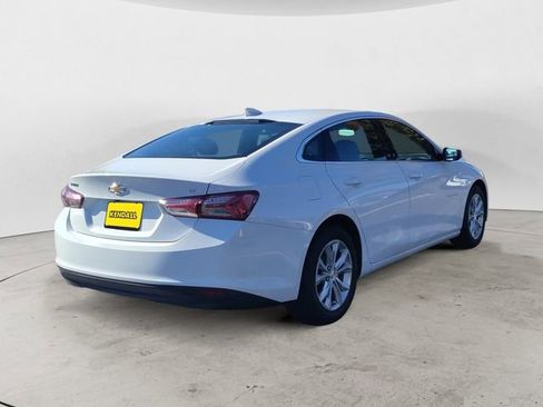 Used 2022 Chevrolet Malibu LT image 5