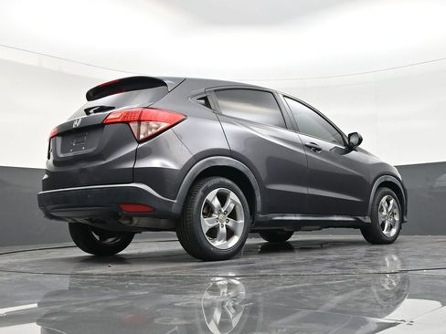Used 2016 Honda HR-V LX image 24
