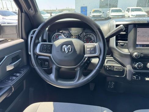 Used 2022 RAM 2500 Big Horn AWD/4WD image 17