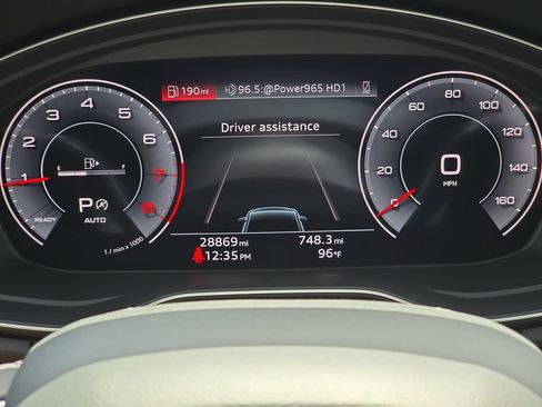 Used 2023 Audi Q5 2.0T Premium Plus w/ Premium Plus Package AWD/4WD image 18