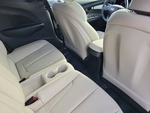 Used 2019 Hyundai Veloster Turbo Ultimate image 12