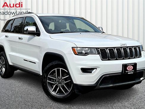 Used 2021 Jeep Grand Cherokee Limited image 3