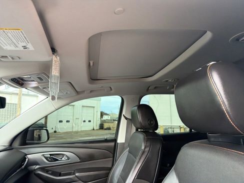 Used 2019 Chevrolet Traverse Premier w/ Redline Edition image 16