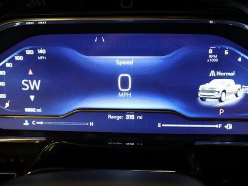 New 2023 Chevrolet Silverado 1500 LT w/ Z71 Off-Road Package image 4