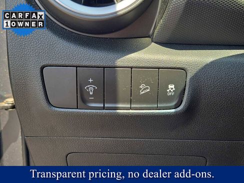 Used 2022 Hyundai Kona SE FWD image 23